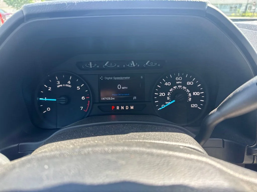 Used 2019 Silver Ford XL image 15