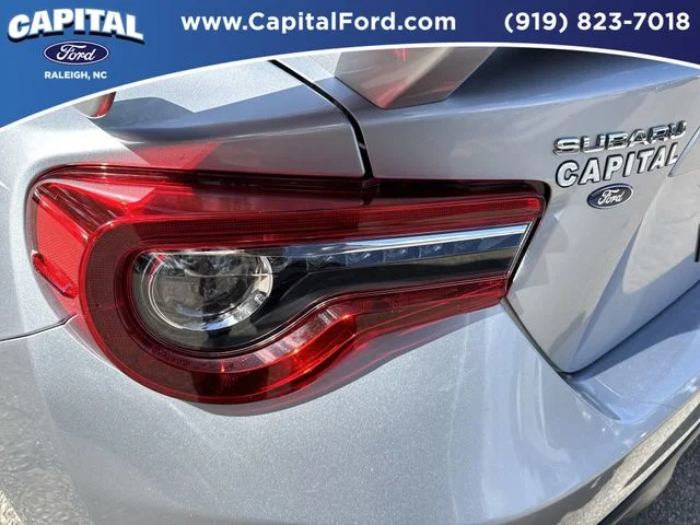 Used 2020 Silver Subaru Limited image 15