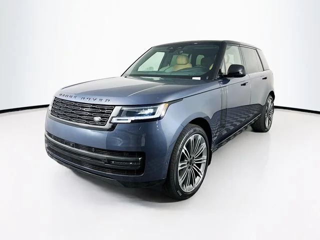 2026 Land Rover Range Rover 3.0 SE LWB 7's photo