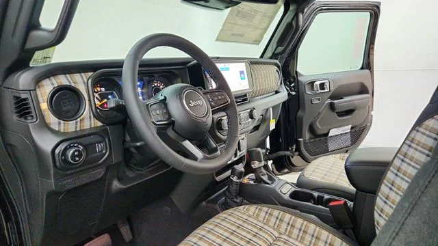 New 2026 Black Clearcoat Jeep 85th Anniversary Edition image 17