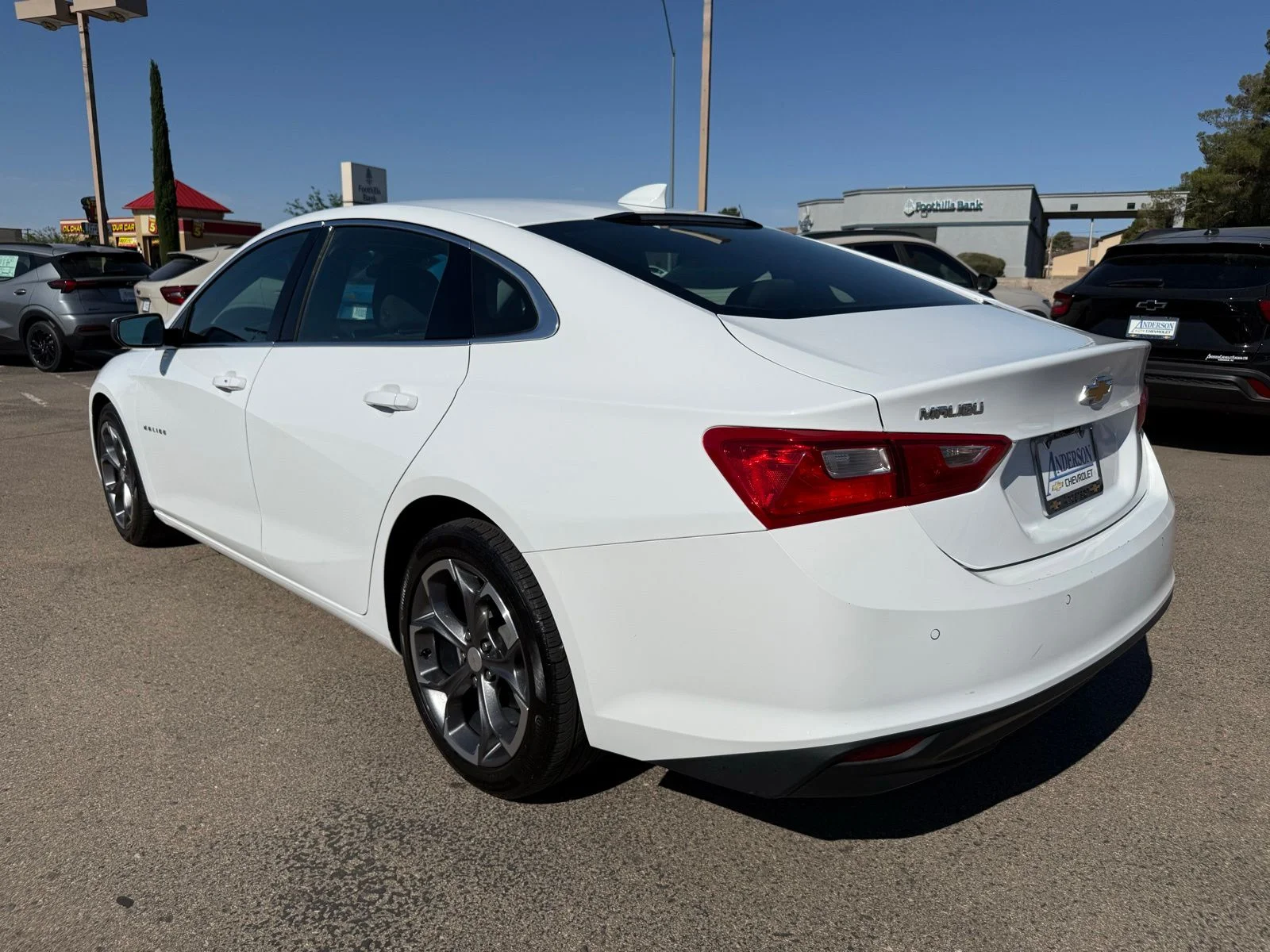 2024 Chevrolet Malibu 1LT - Photo 9