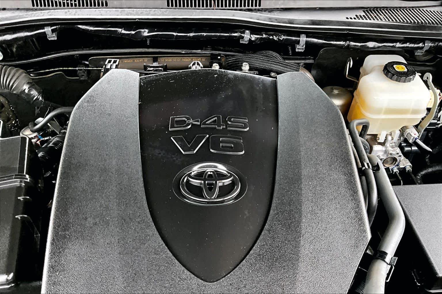 Used 2019 Midnight Black Metallic Toyota TRD Off Road image 32