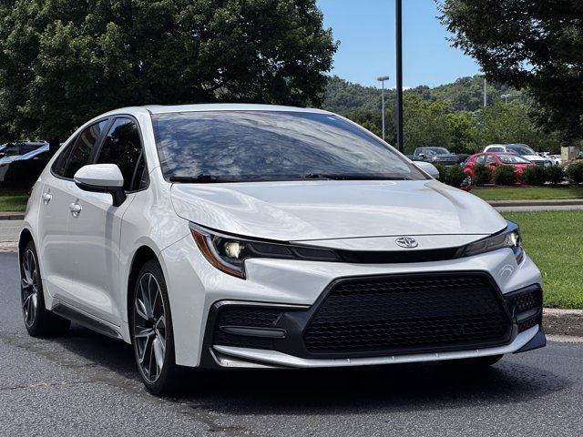 Used 2021 Blizzard Pearl Toyota XSE/Heated Seats/Sunroof image 2