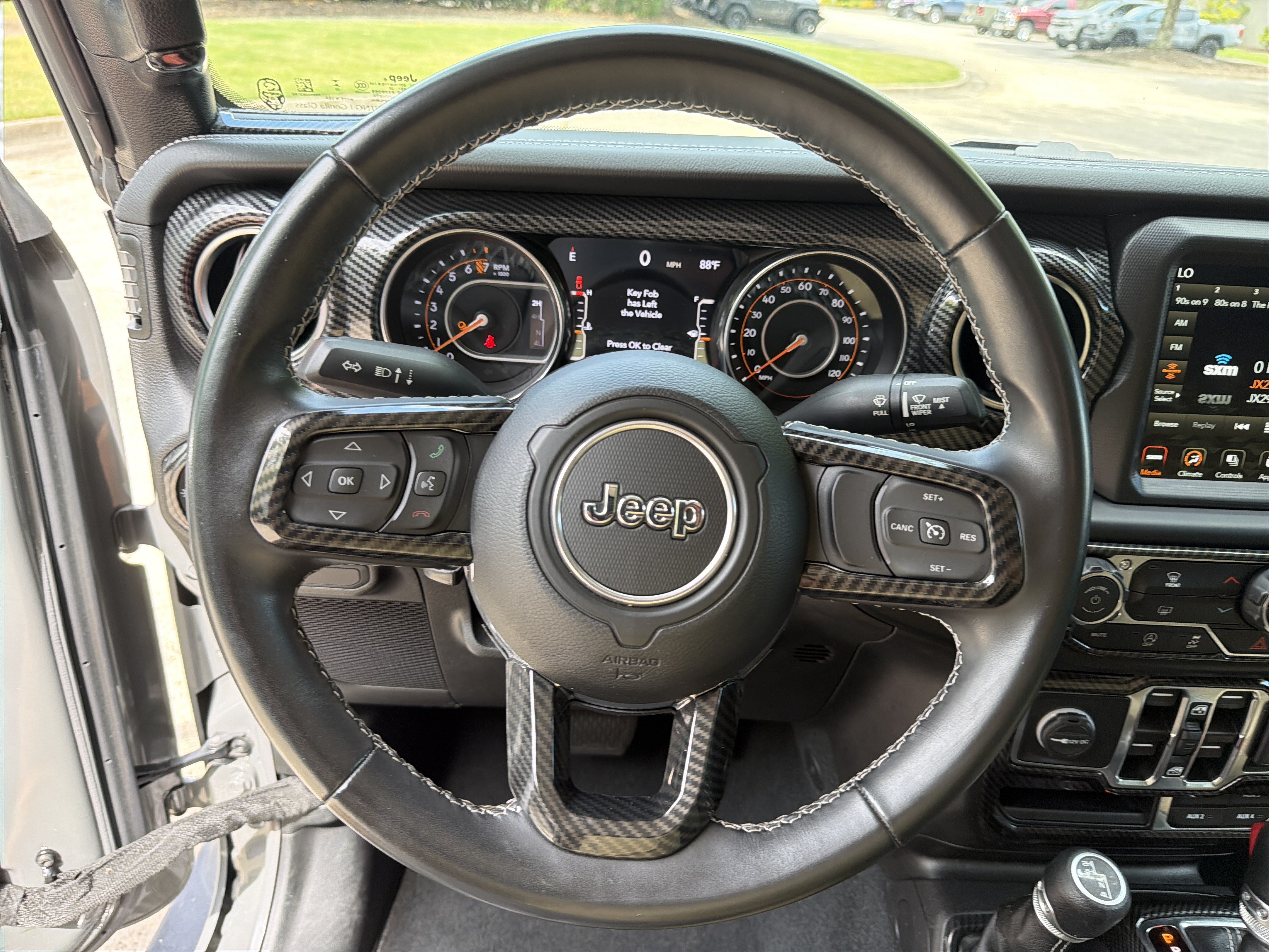 Used 2022 Sting-Gray Clearcoat Jeep Overland image 19
