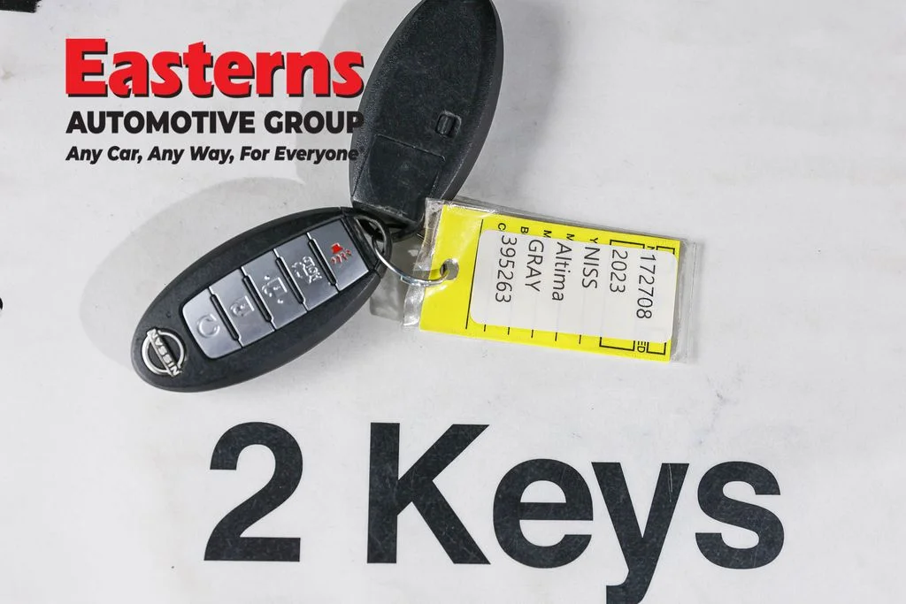 Used 2023 Gray Nissan 2.0 SR image 25