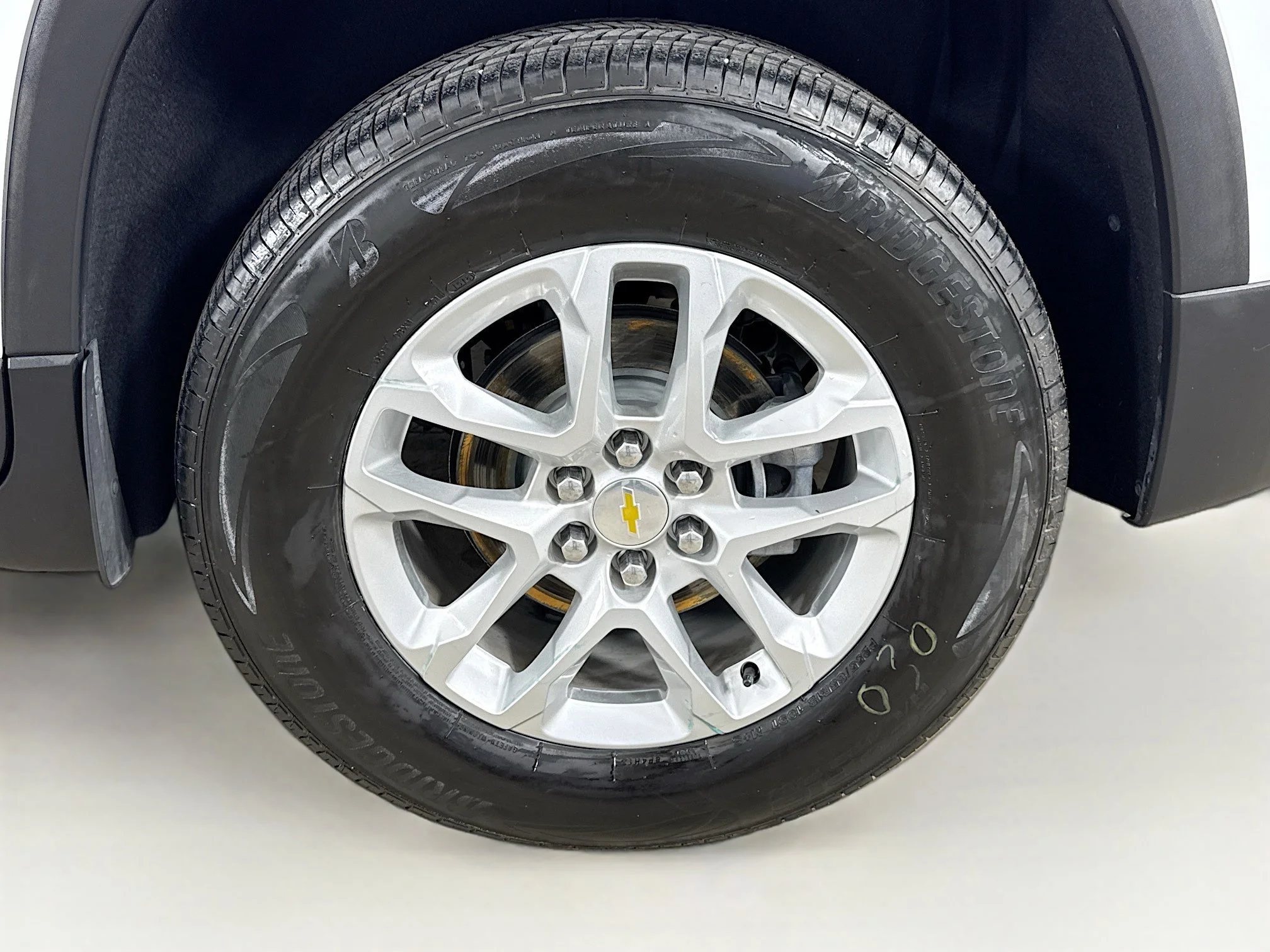 Used 2023 Summit White Chevrolet LS image 33