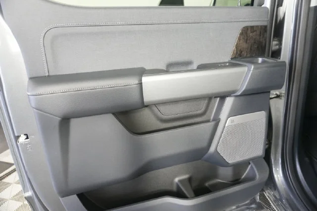 New 2026 Carbonized Gray Metallic Ford F-250® Lariat® image 31