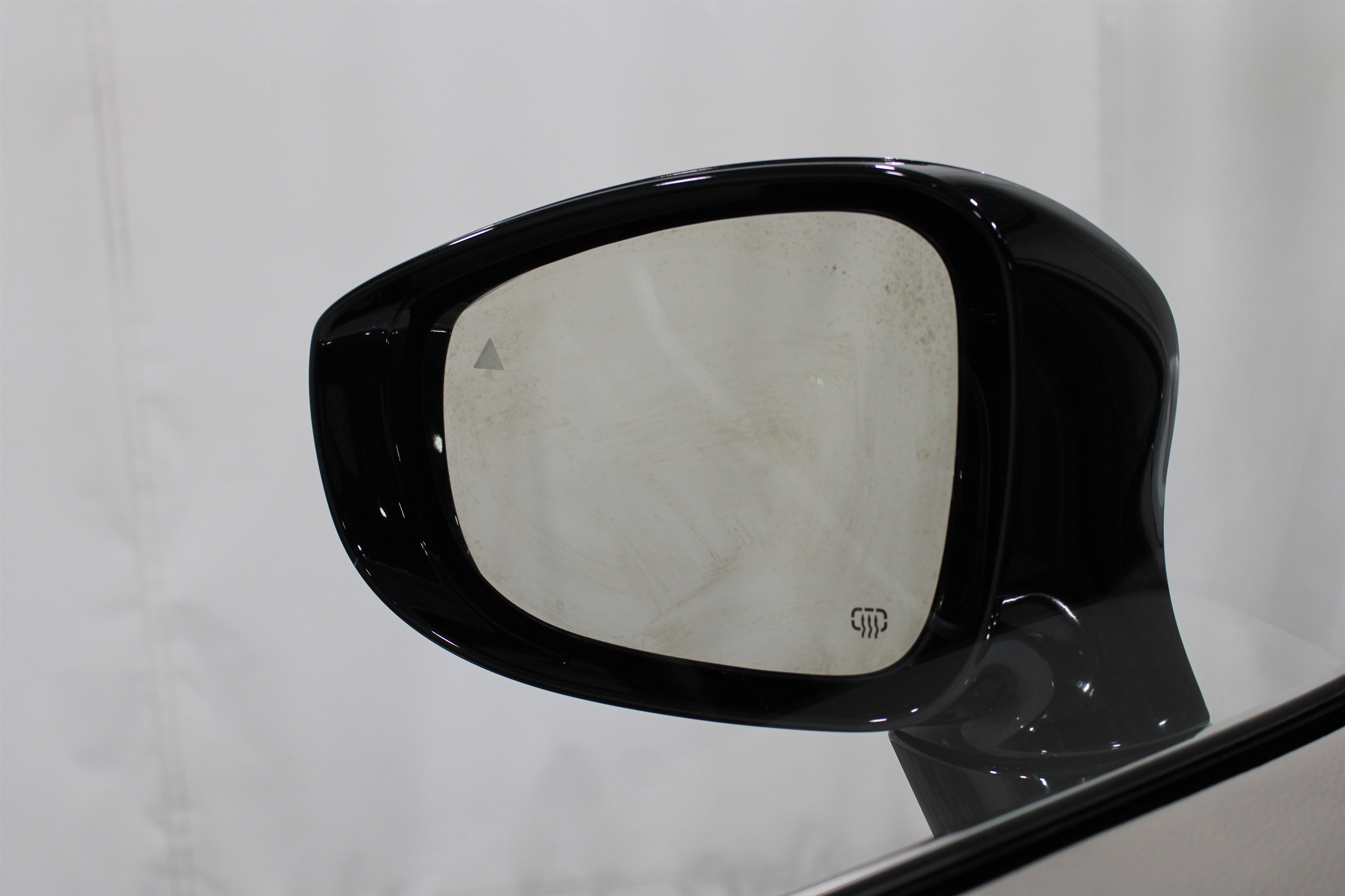 Used 2024 Bright White Clearcoat Chrysler Touring L image 18