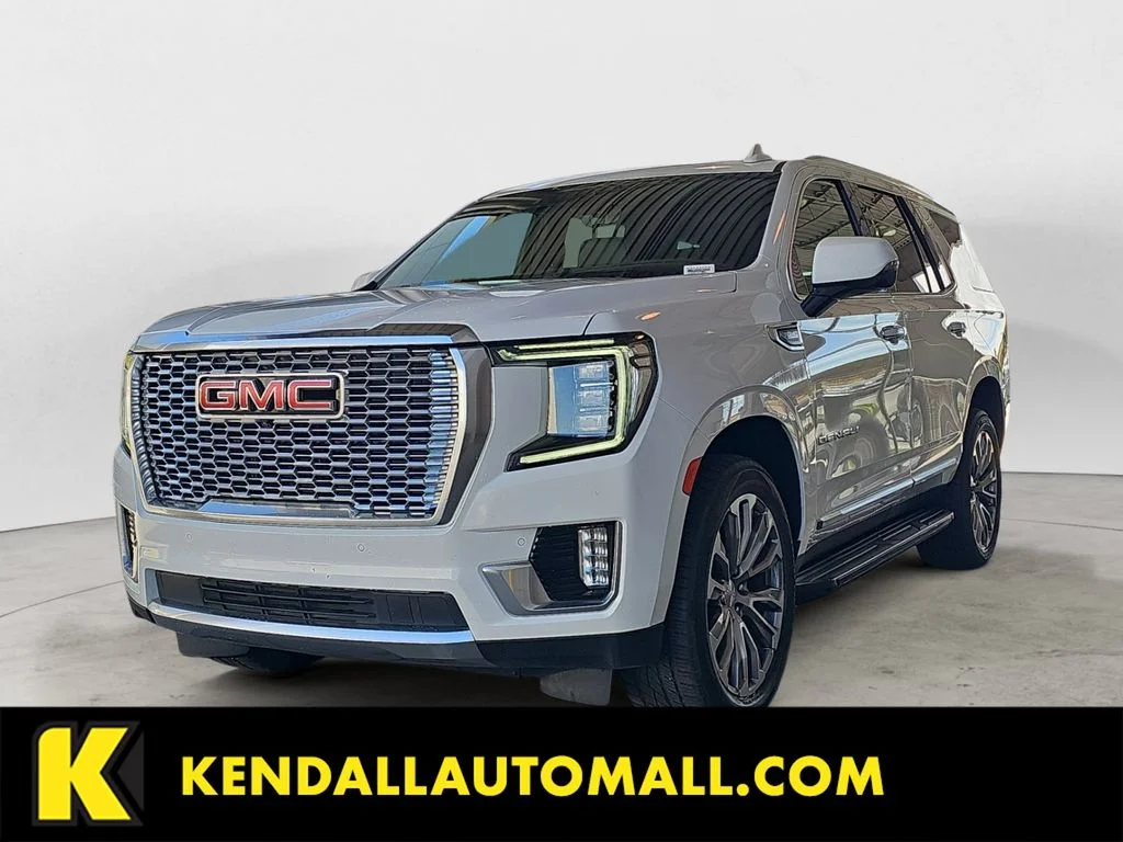 Used 2022 White GMC Denali image 1