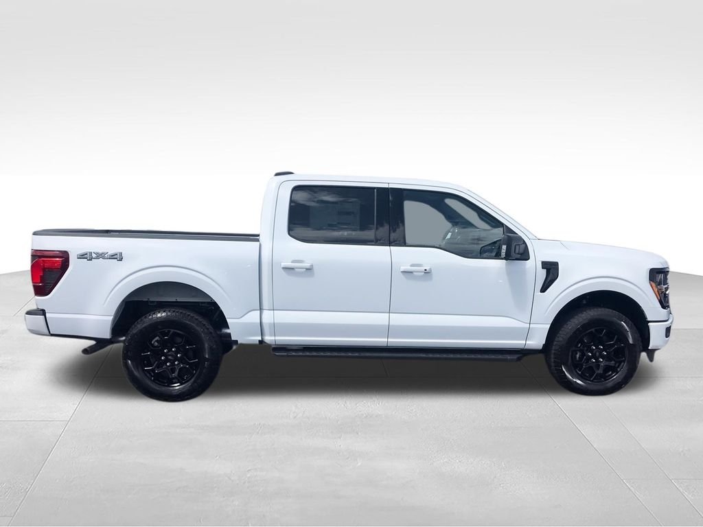 New 2026 White Ford XLT image 9