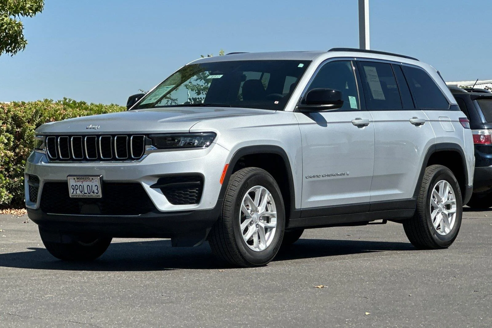 2025 Jeep Grand Cherokee Laredo - Photo 7