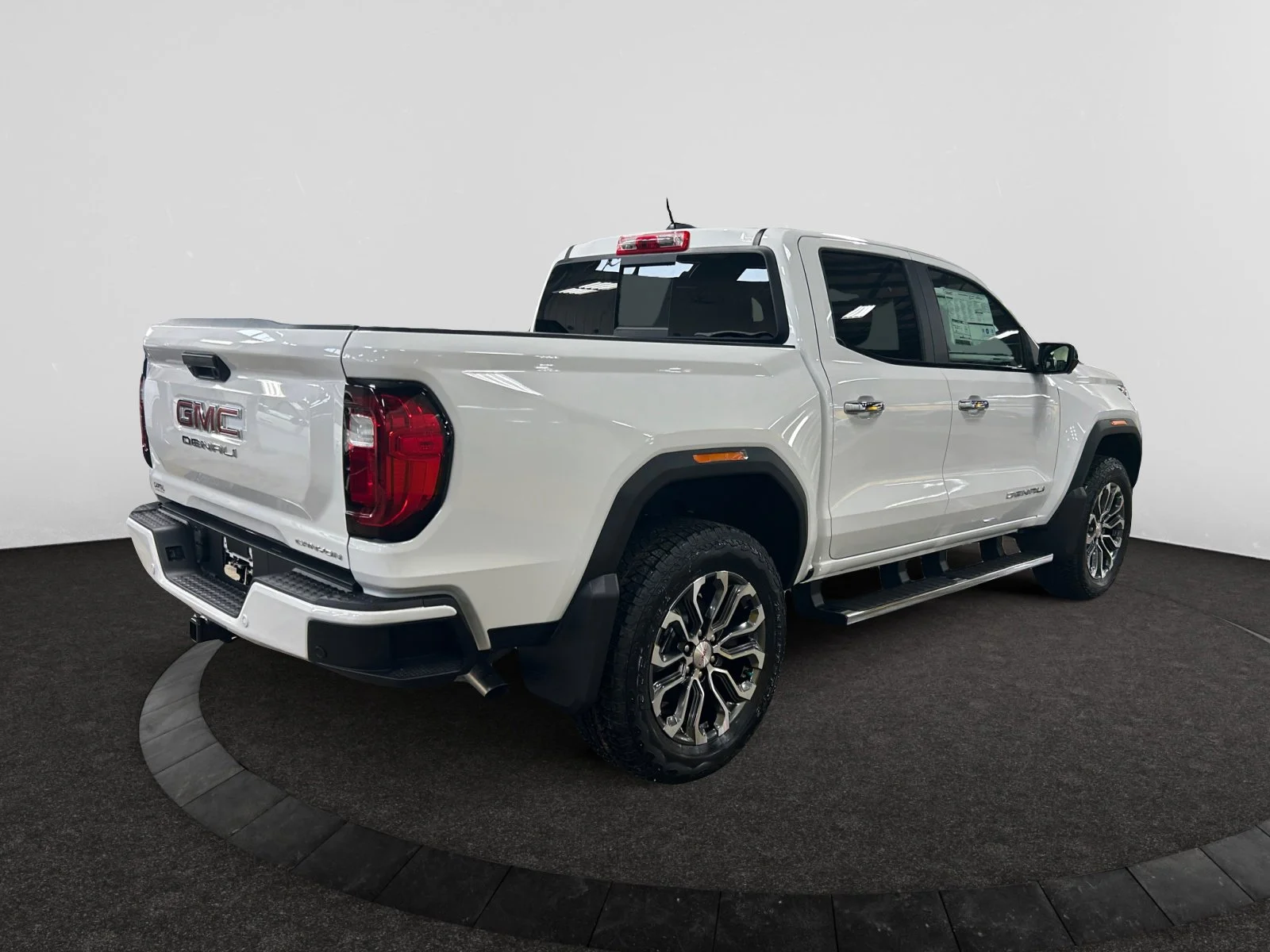 New 2026 Summit White GMC Denali image 5