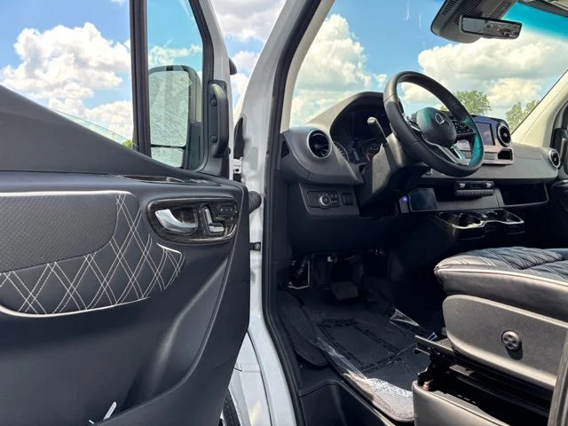 Used 2026 White Mercedes-Benz Midwest Automotive image 11