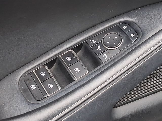 Certified Used 2023 Gray INFINITI PURE image 19