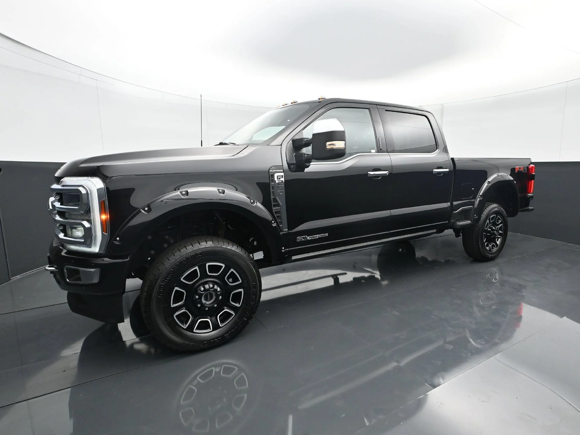 Used 2024 Ford F-250 Super Duty Platinum with VIN 1FT7W2BT7RED65274 for sale in Roseville, Minnesota