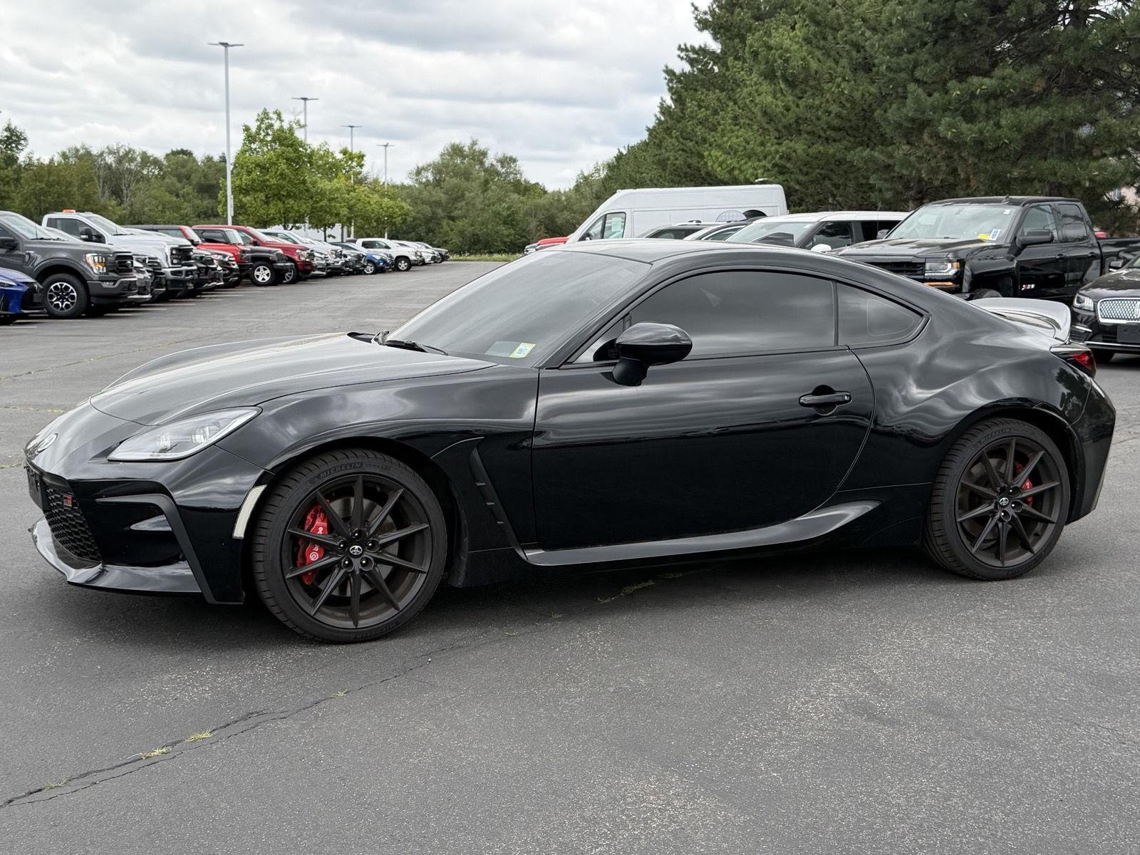 Used 2025 Raven Toyota Premium image 5