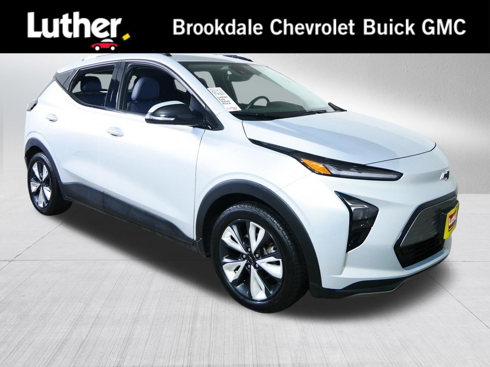 2023 Chevrolet Bolt EUV LT's photo