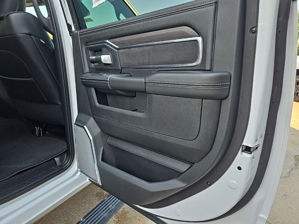 2026 RAM 2500 Laramie - Photo 99