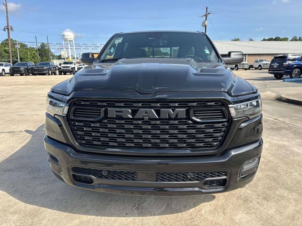 New 2026 Diamond Black Crystal Pearl-Coat Exterior Paint RAM Express image 9