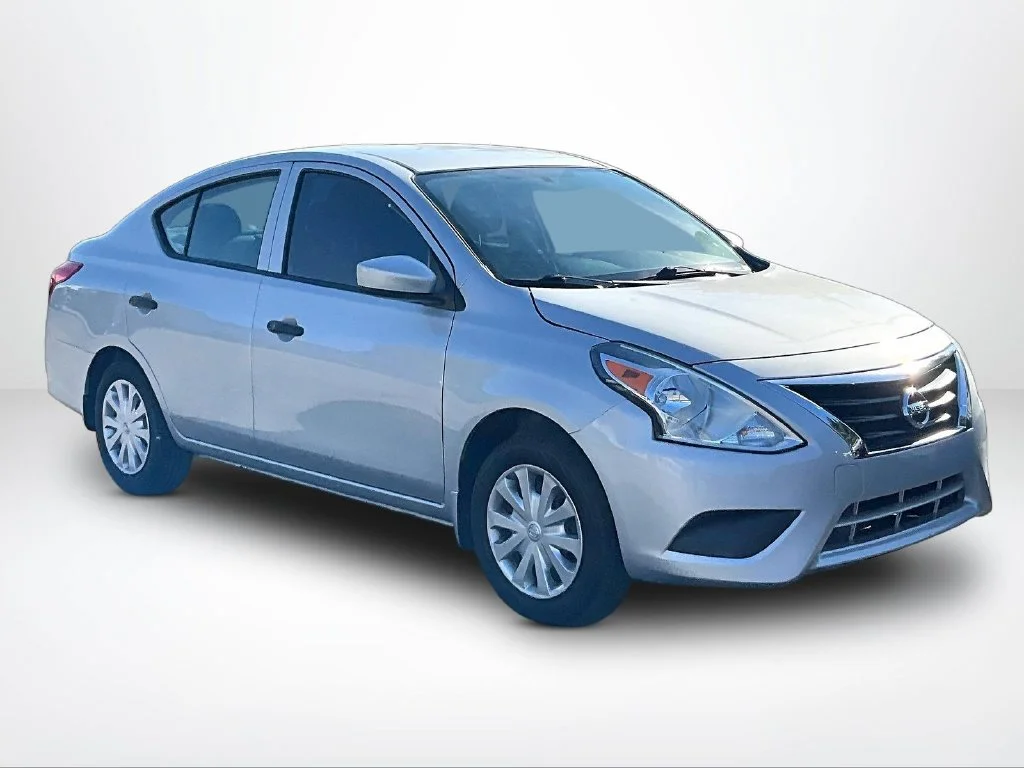 Used 2019 Silver Nissan 1.6 S image 12
