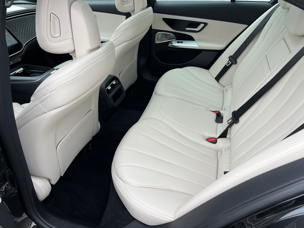 New 2026 Graphite Grey Metallic Mercedes-Benz E 350 image 24