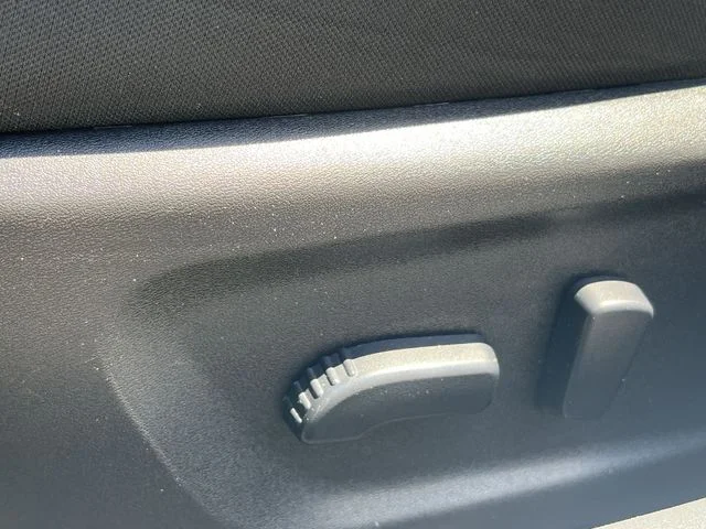 Used 2024 Gray Nissan 2.5 SV image 33