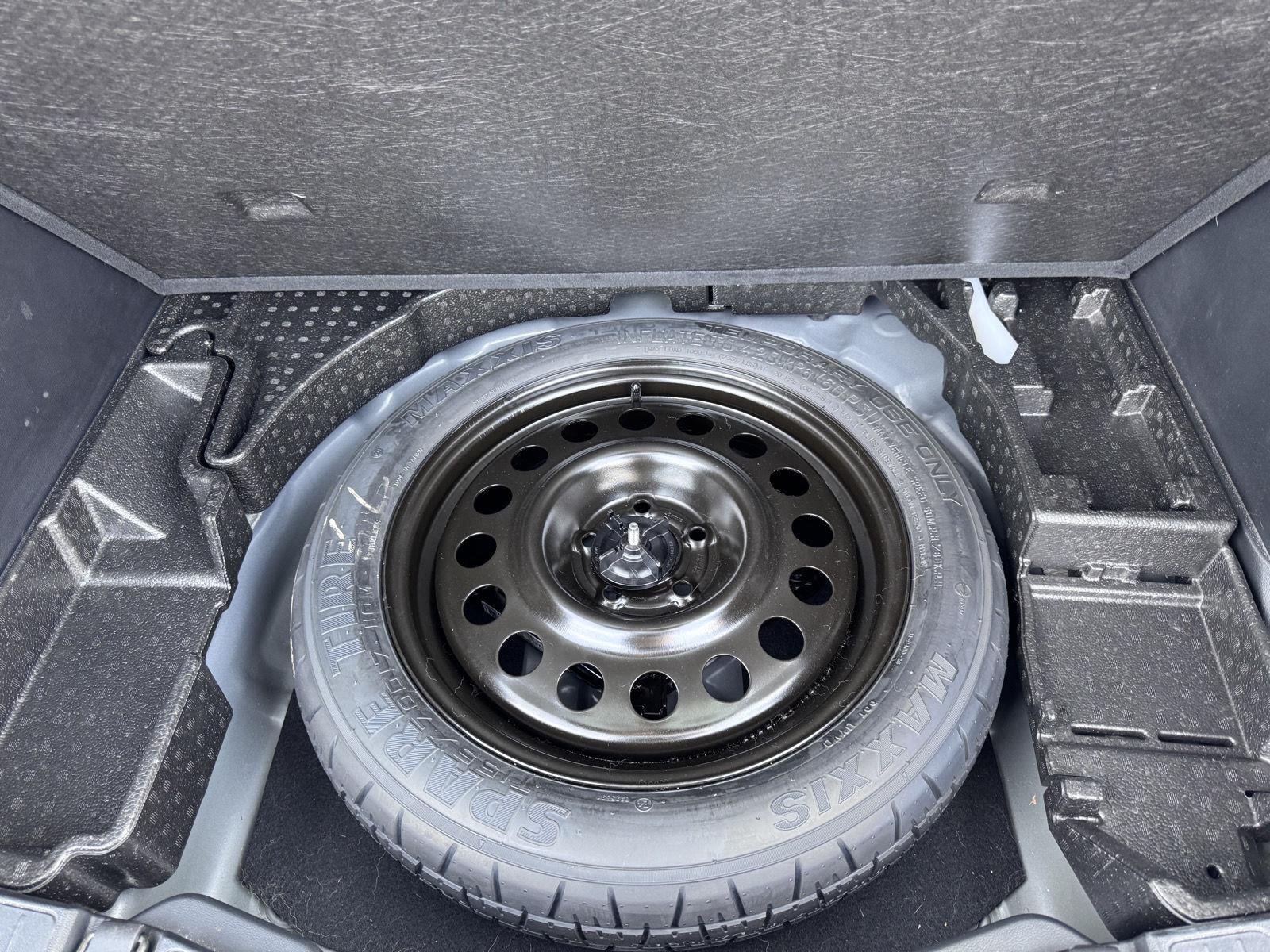 Used 2023 Carbonized Gray Ford Active image 8