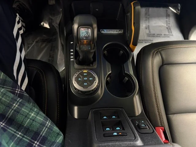 Used 2024 Blue Ford Badlands image 37