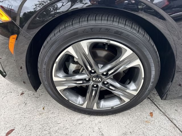 2021 Kia K5 EX - Photo 10