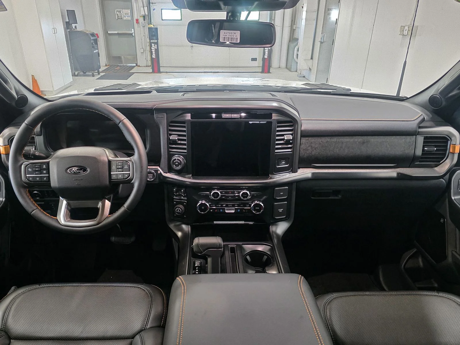 New 2025 Oxford White Ford Tremor® image 25