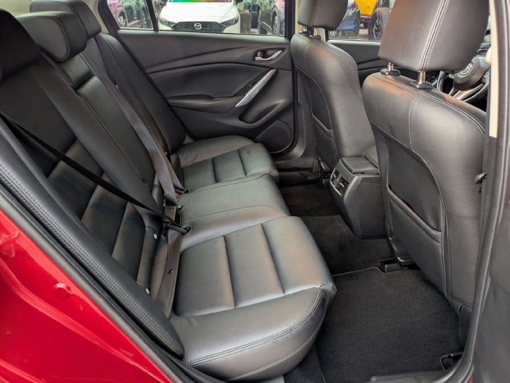 Used 2015 Red Mazda i Touring image 26