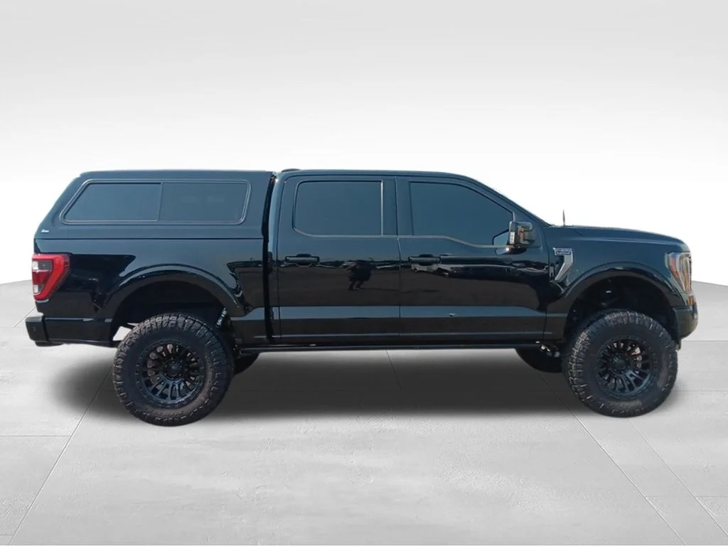 Used 2023 Black Metallic Ford Platinum image 7