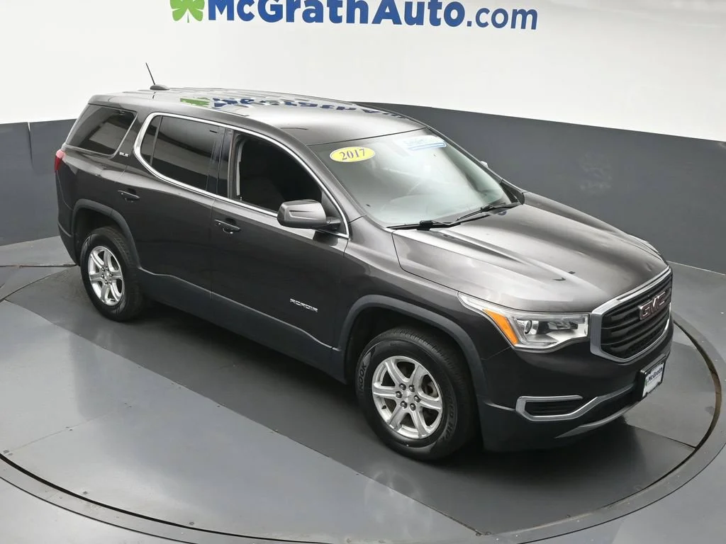 Used 2017 Silver GMC SLE-1 image 3