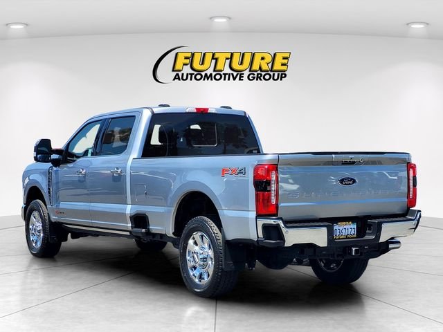 Used 2024 Silver Ford Lariat image 6