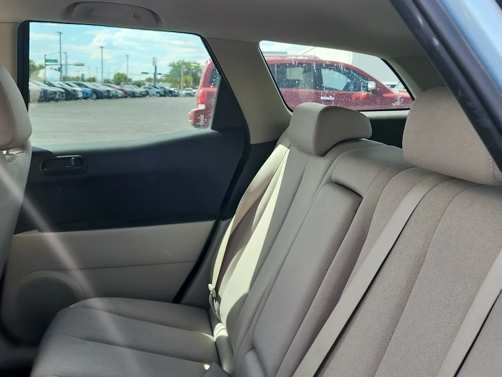 Used 2007  Mazda Sport image 12