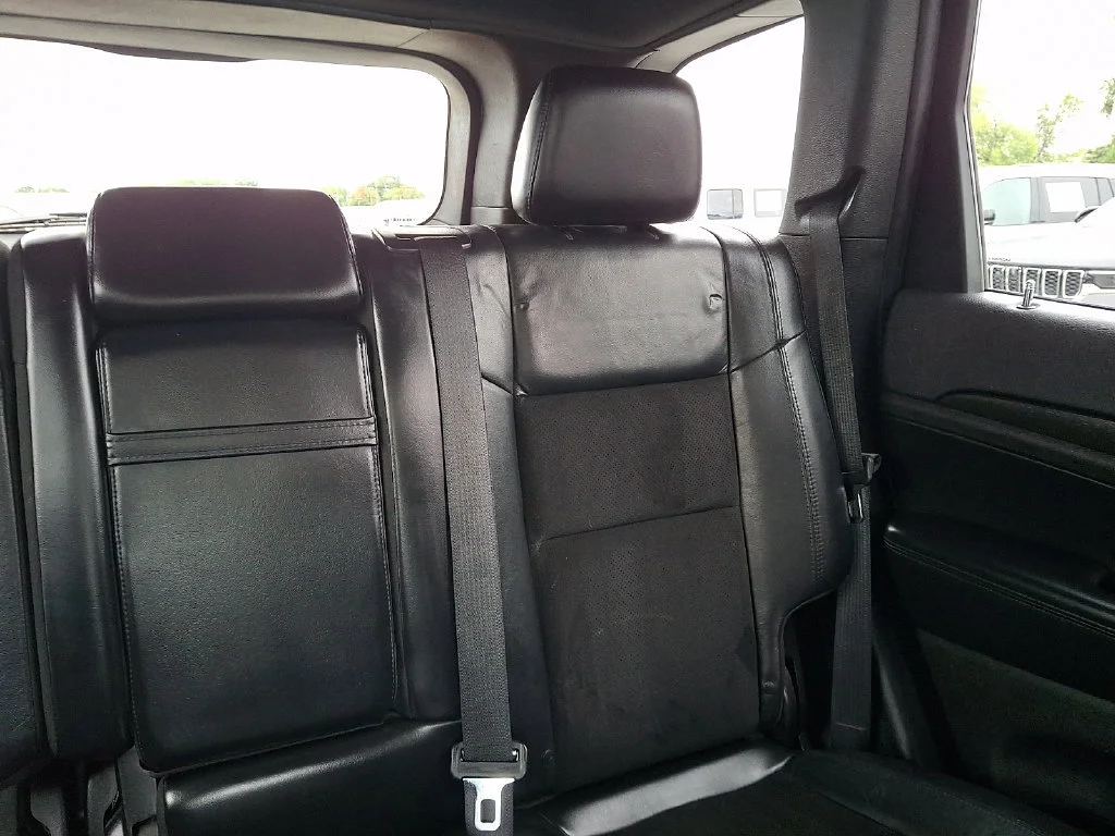 Used 2018 Bright White Clearcoat Jeep Altitude image 21