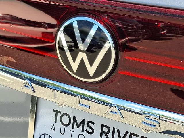 New 2026 Silver Volkswagen 2.0T SEL image 18