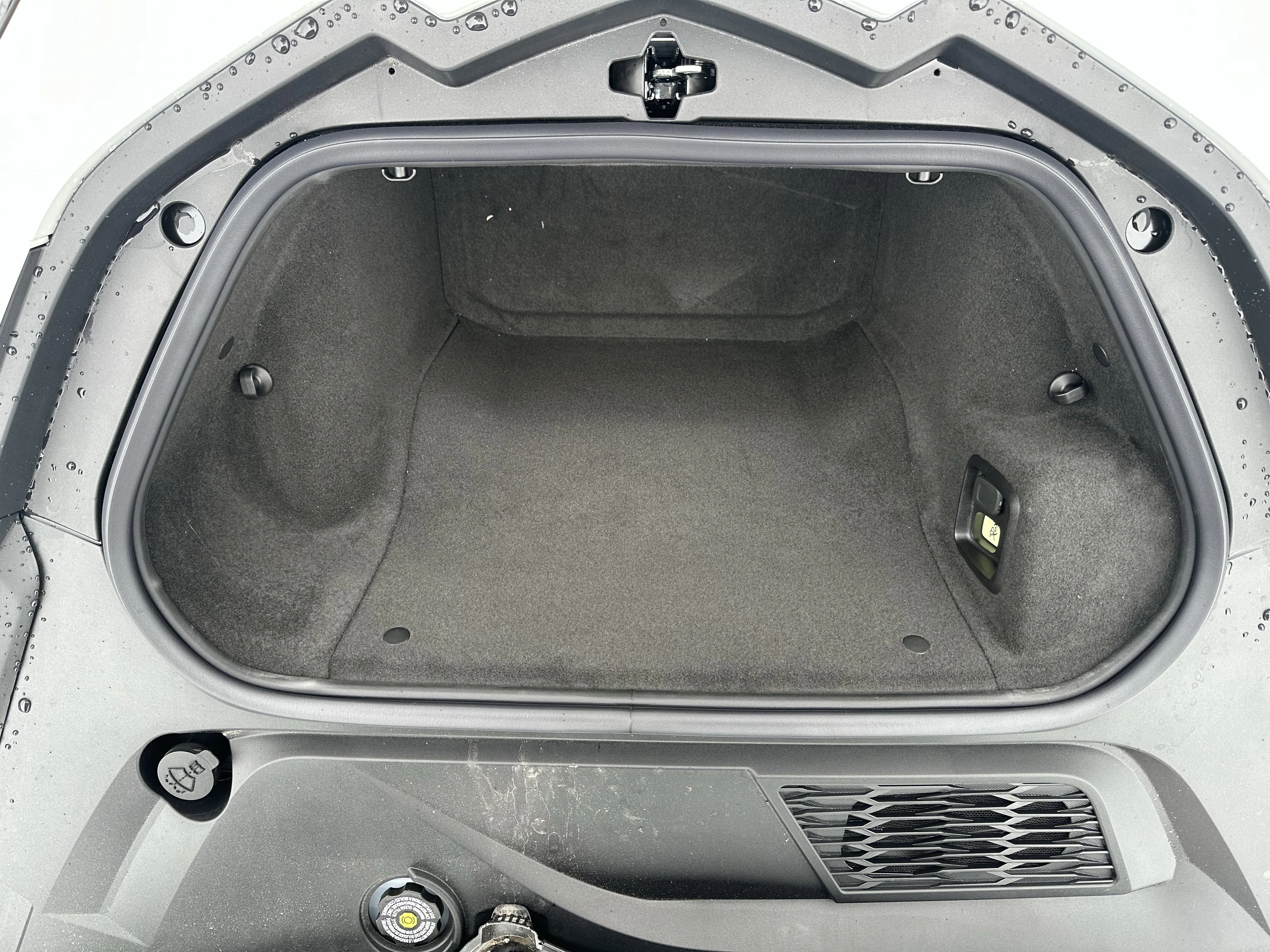 New 2026 Arctic White Chevrolet 1LT image 8