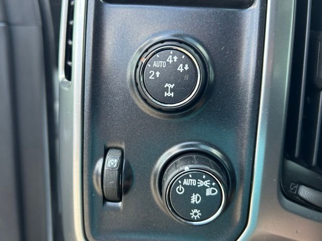Used 2015 White Chevrolet LTZ image 17
