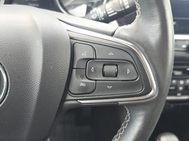 Used 2023 Black Buick Essence image 35
