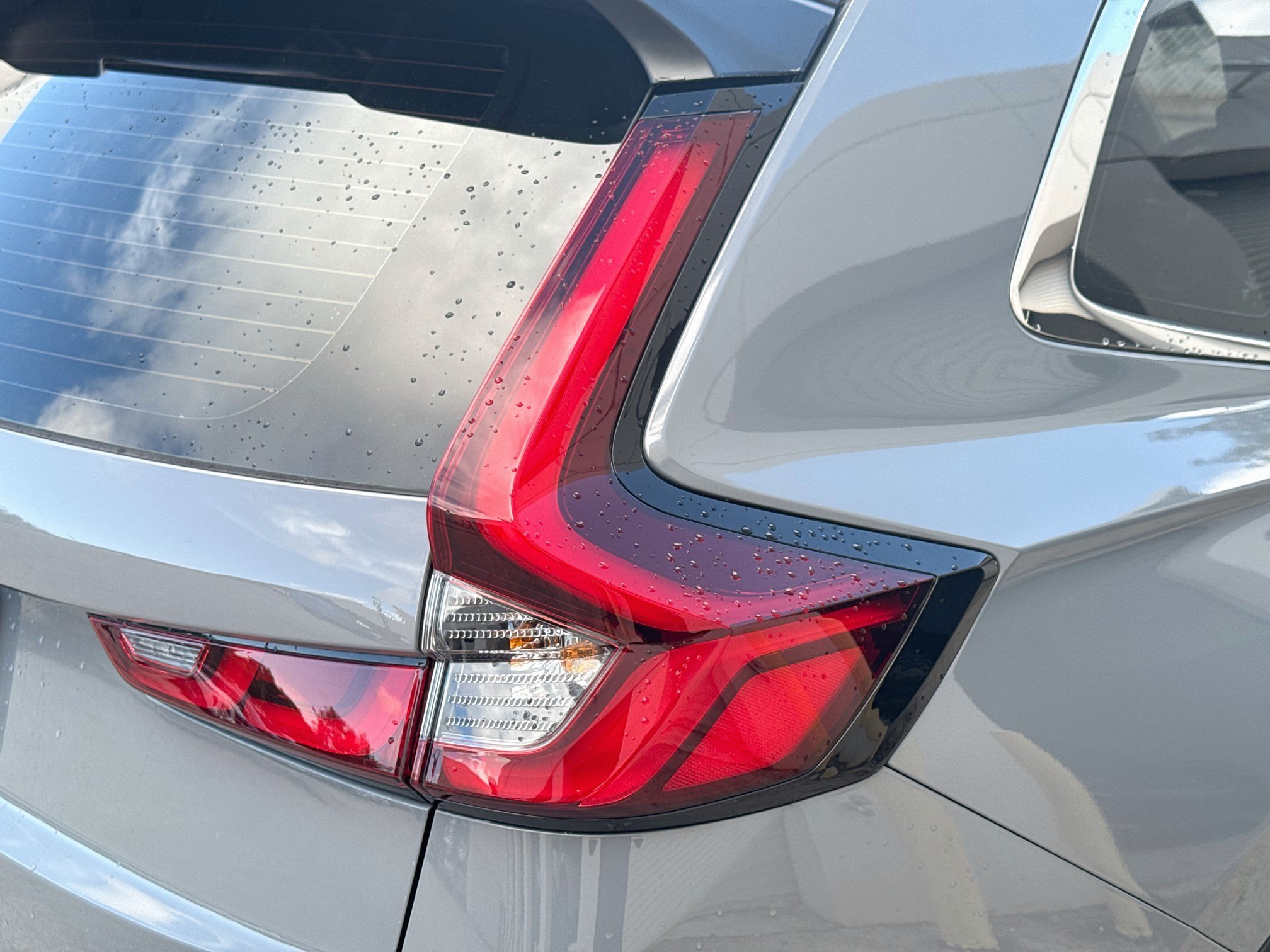 Used 2024 Lunar Silver Metallic Honda LX image 25