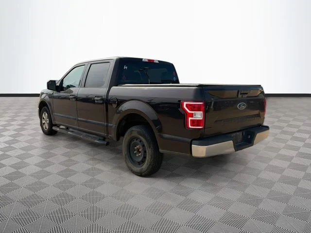 Used 2019 Red Ford XLT image 5