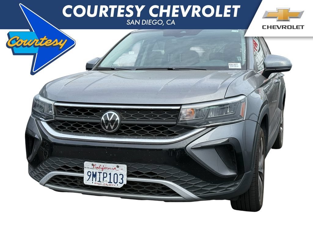 Used 2024 Black Volkswagen SE image 1