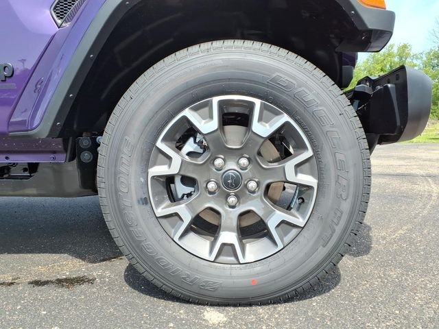 New 2026 Reign Jeep Sahara image 9