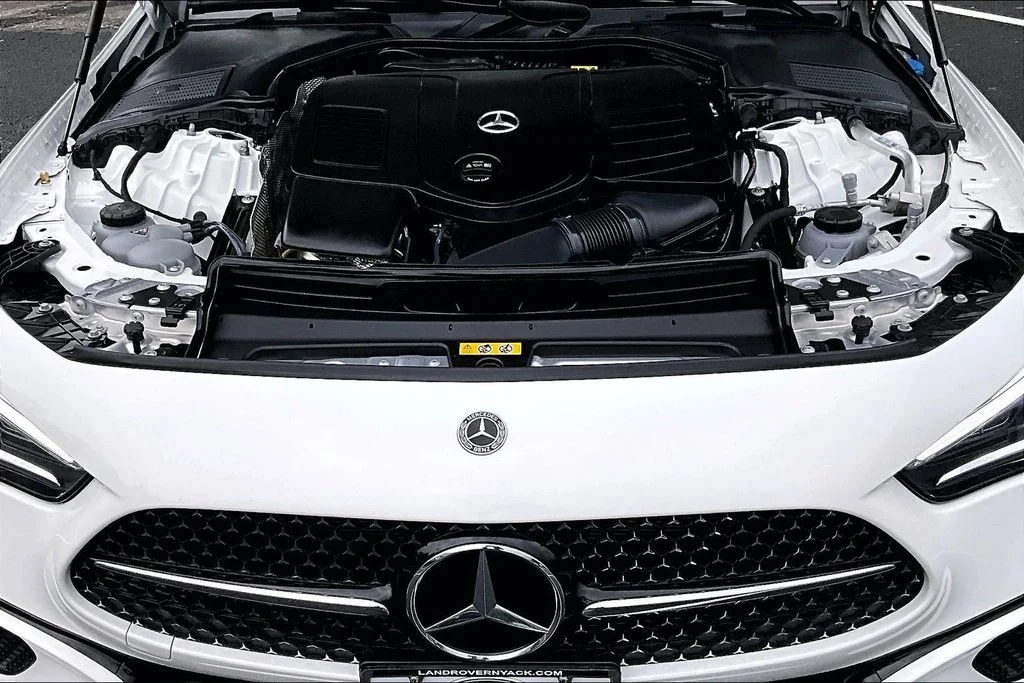 Used 2024  Mercedes-Benz CLE 300 image 31