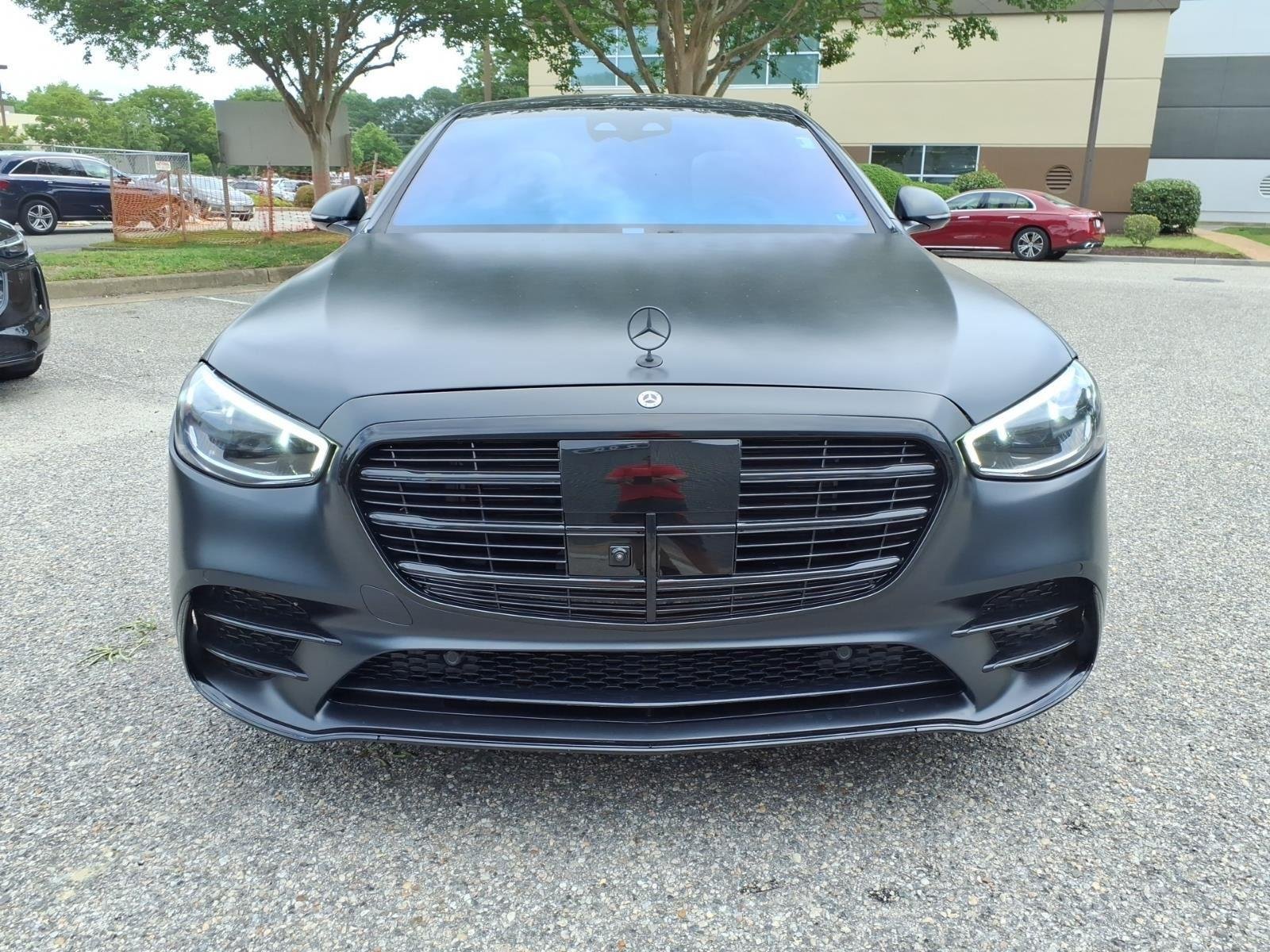 Used 2022 MANUFAKTUR Night Black Magno Mercedes-Benz S 580 image 2