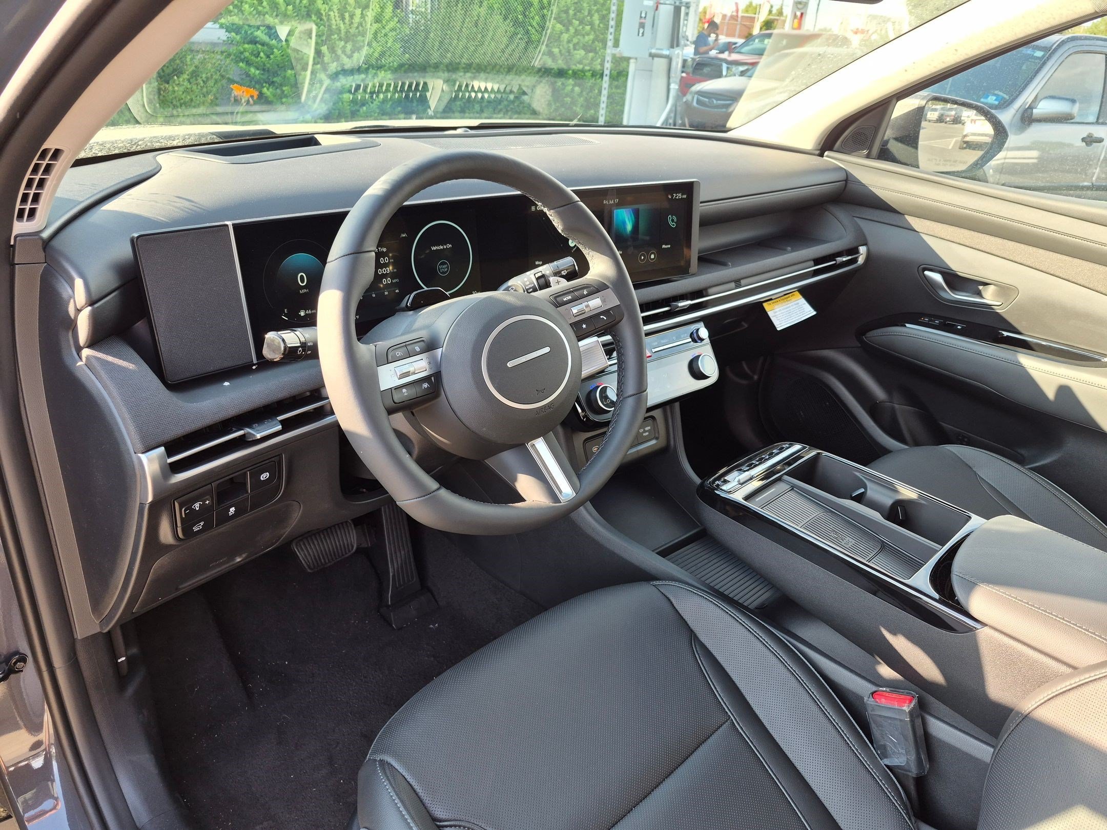 New 2026 Ecotronic Gray Hyundai Limited image 12