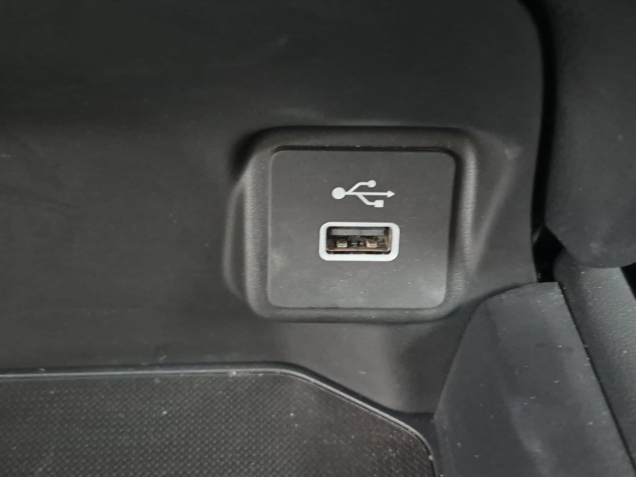 Used 2024 White Honda LX image 22