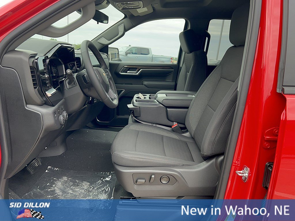 2026 Chevrolet Silverado 1500 LT - Photo 9