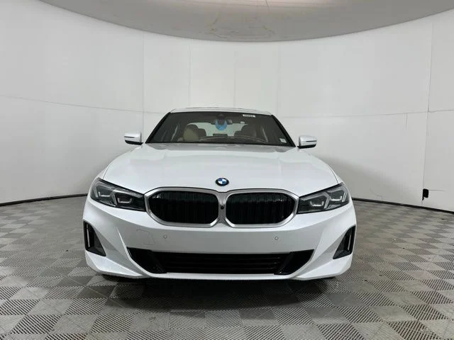 New 2026 Mineral White Metallic BMW 330i xDrive image 2